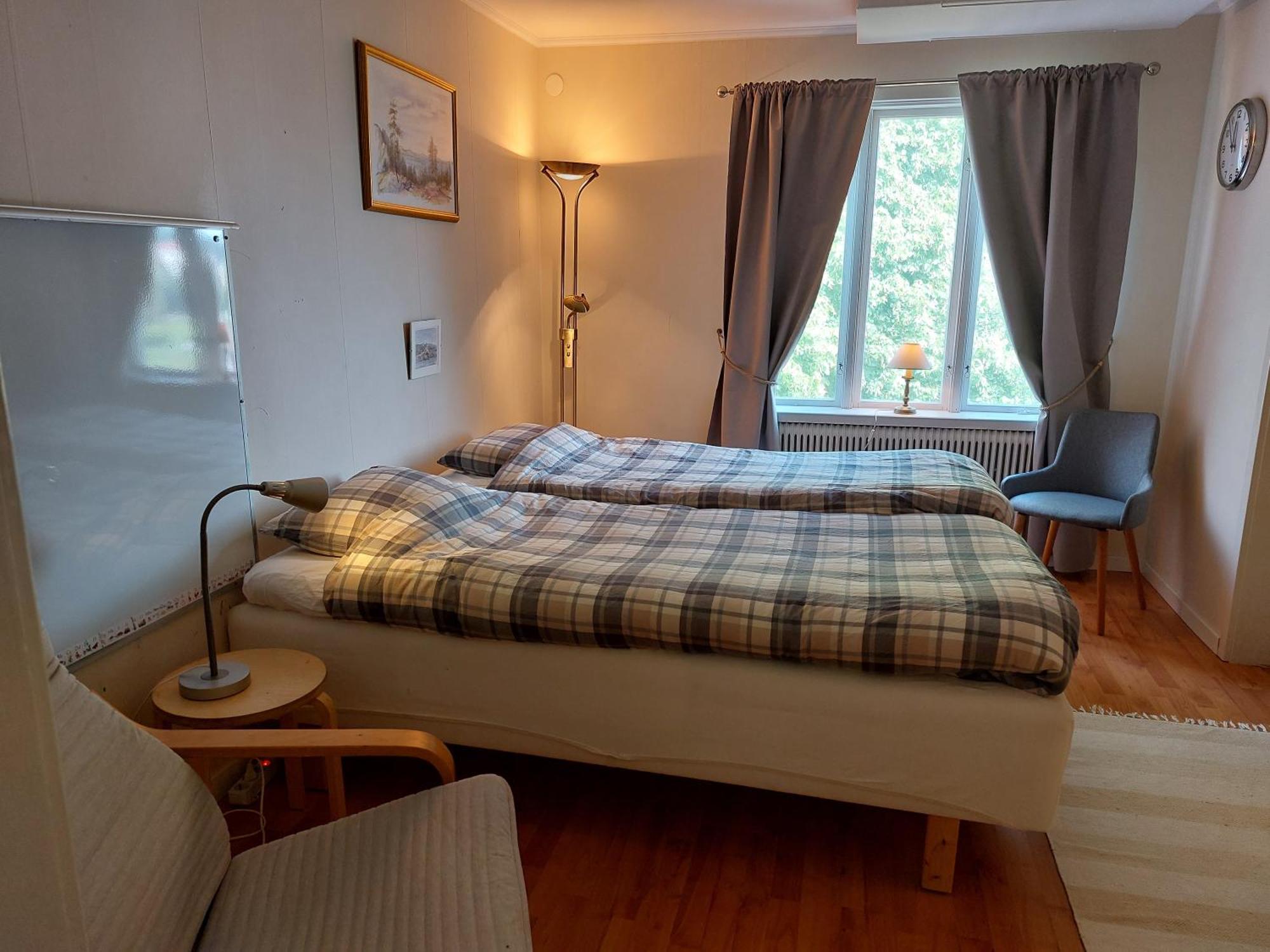 Flora Dekor Gaestgard, Lenagarden Pensionat Alingsås Exteriör bild