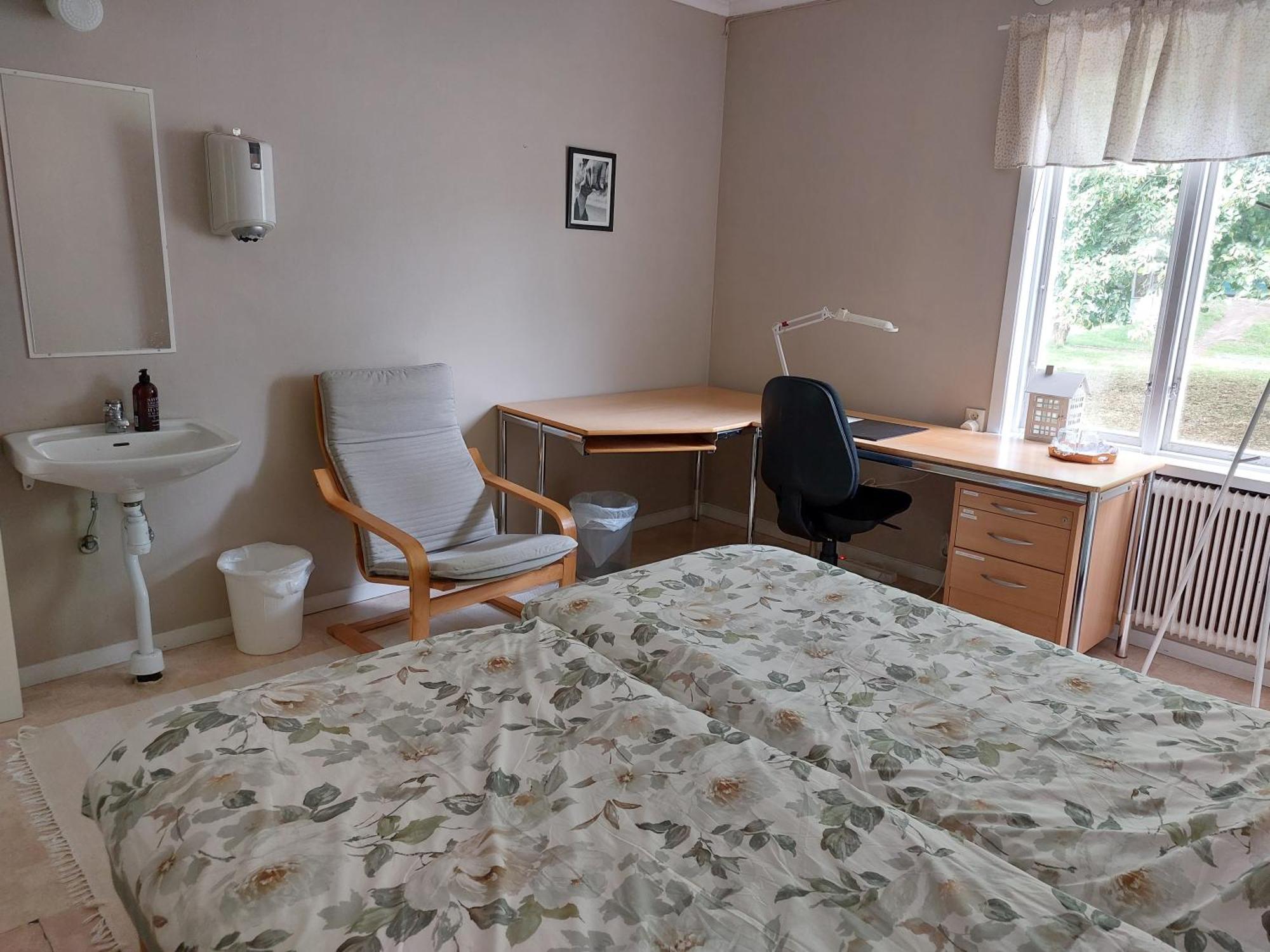 Flora Dekor Gaestgard, Lenagarden Pensionat Alingsås Exteriör bild